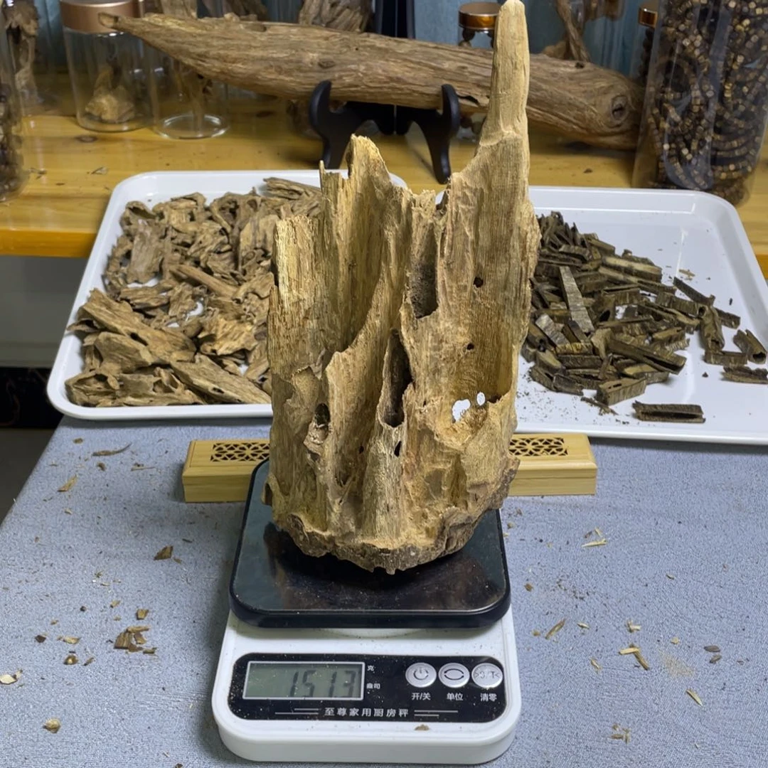 沉香碎屑沉香海南红土151克