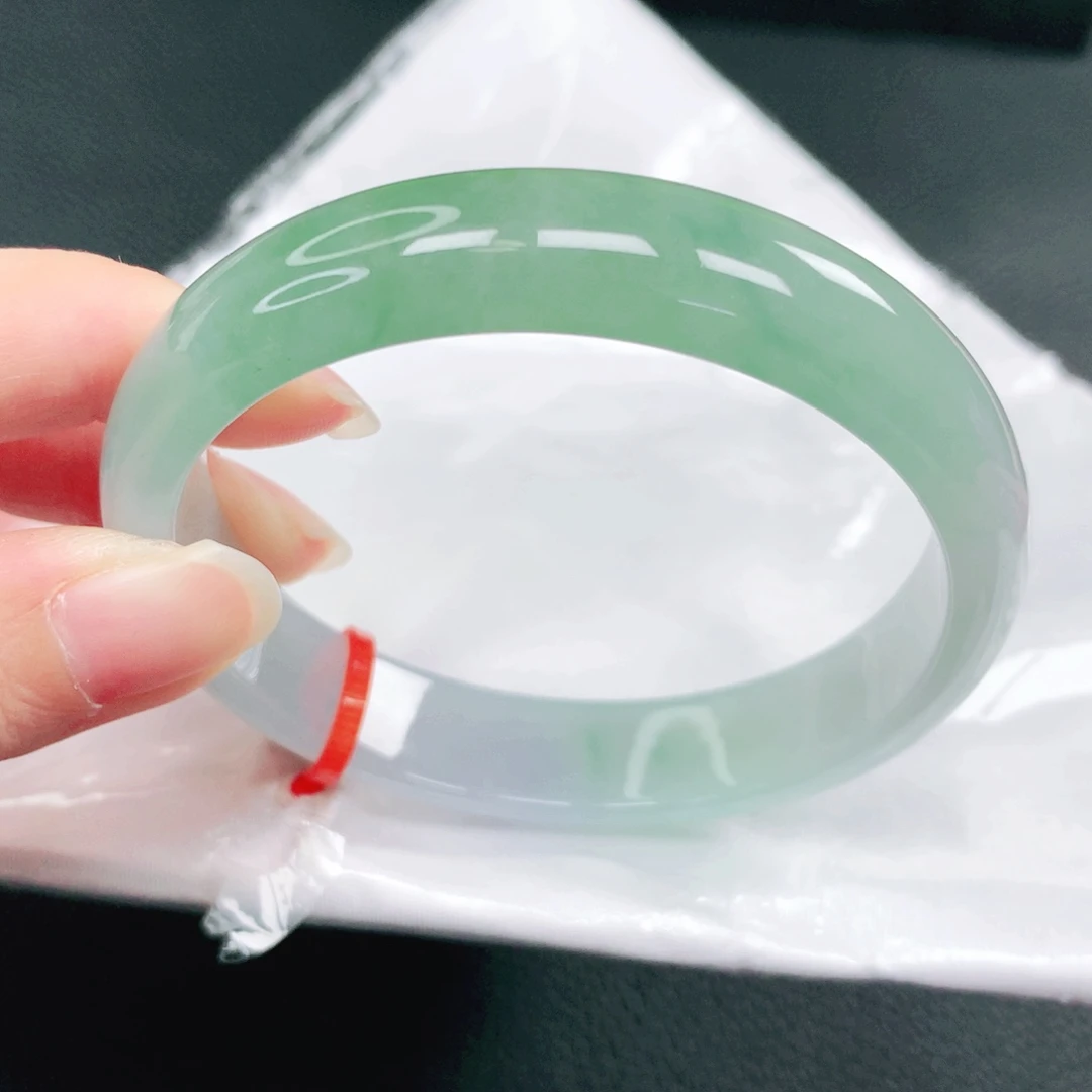 翡翠未镶嵌手镯59圈