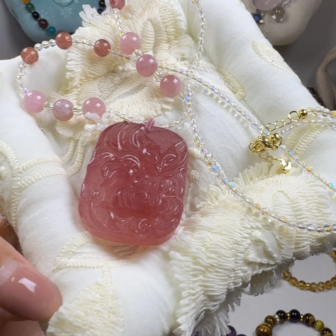 颈饰未镶嵌紫晶草莓晶九尾狐吊坠 44×32mm