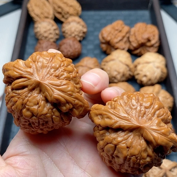 文玩核桃把件龙鼎全品