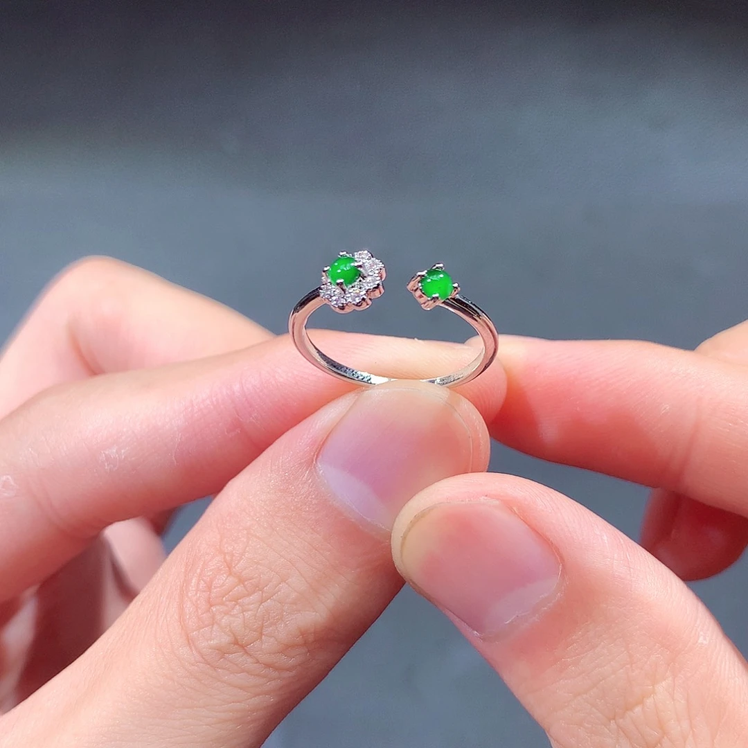 翡翠戒指未镶嵌翡翠