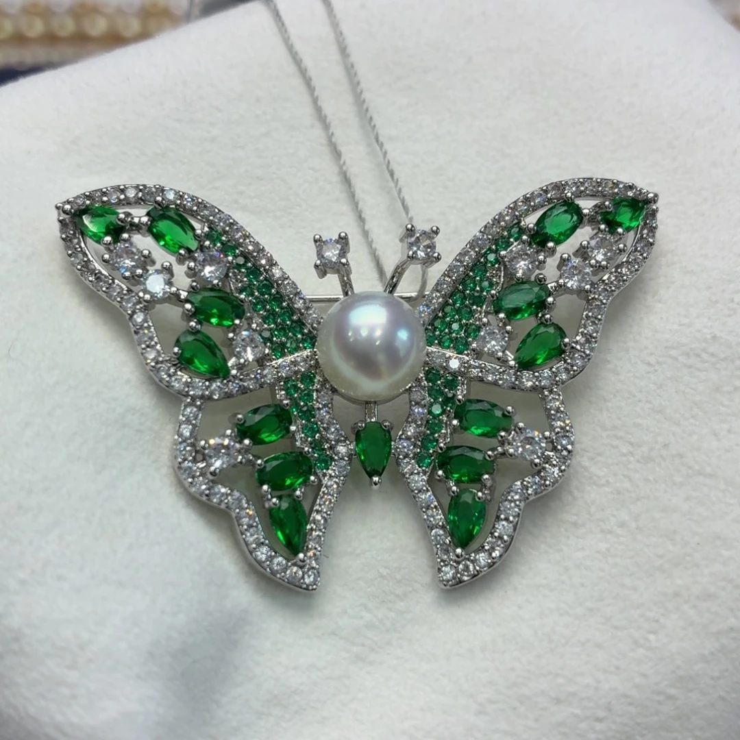 合金胸饰海水珍珠8-9