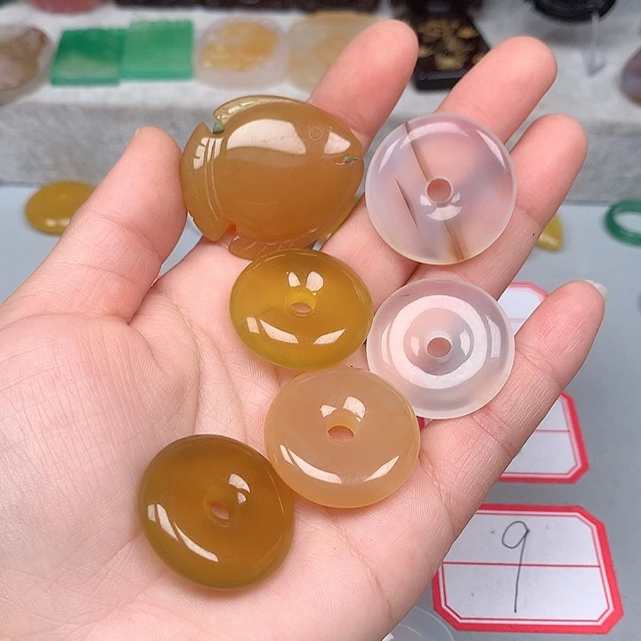 家***鸭玛瑙/玉髓颈饰未镶嵌