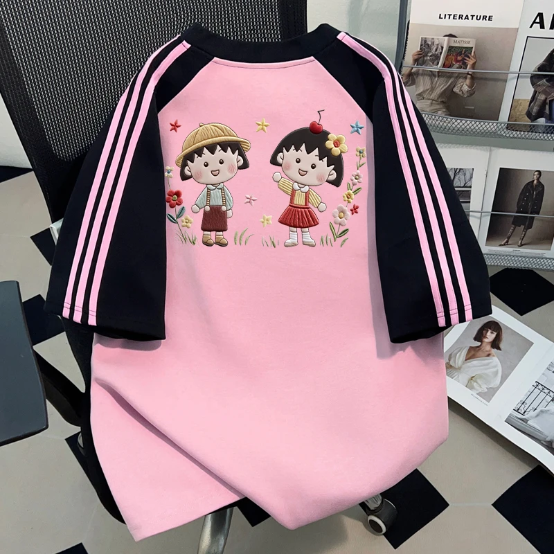 Dekkry卡通樱桃小丸子印花学生插肩三条杠夏季纯棉短袖男女款上衣