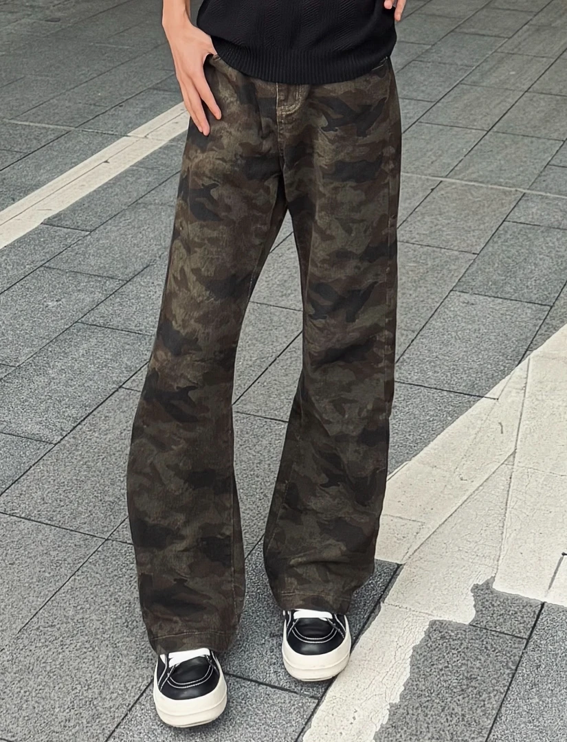 【ZuJun】迷彩微辣直筒牛仔裤
