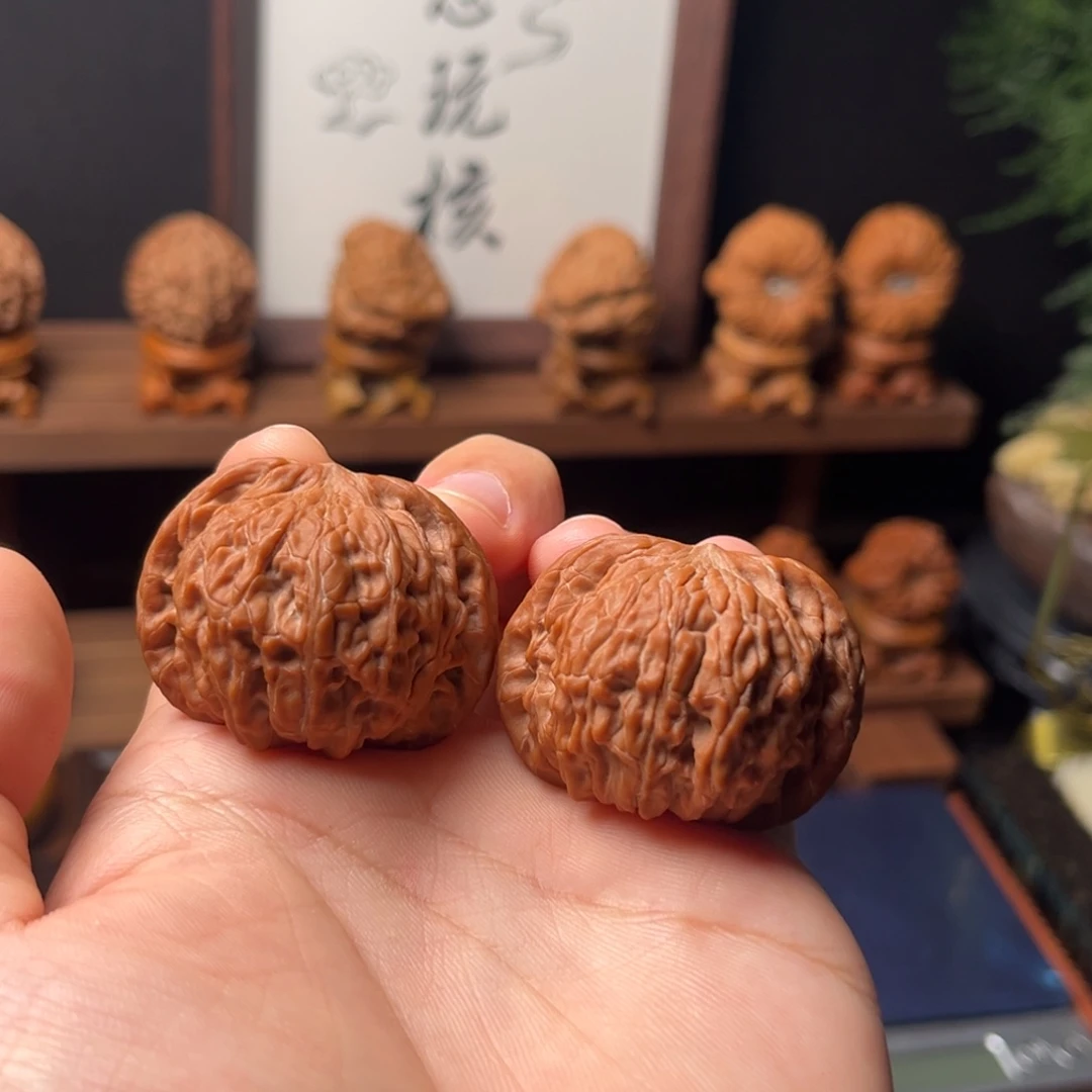 核桃40mm全品山地磨，红皮，一物一图