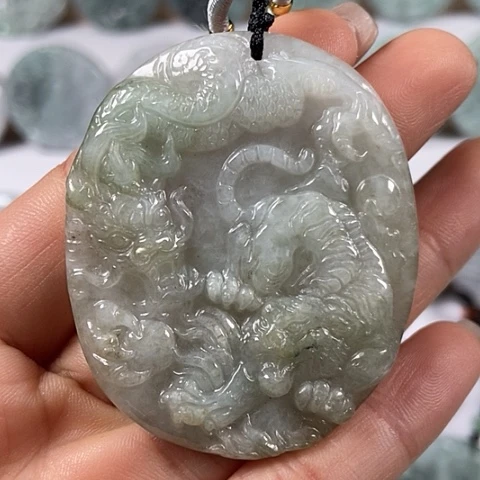 翡翠颈饰未镶嵌下山虎福利