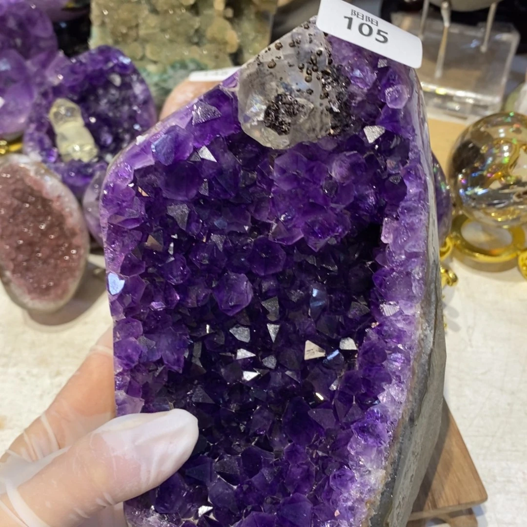 未镶嵌紫晶大型摆件（非配饰）方解石