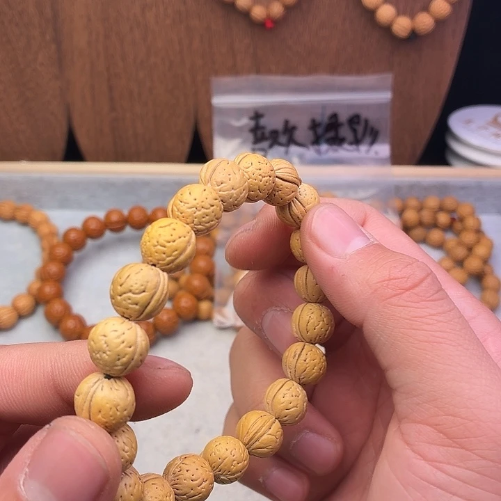 吊坠桃核111111111