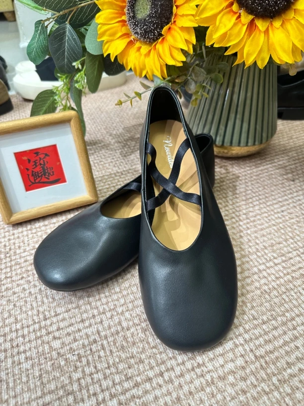 新思维原创软皮娃娃舞蹈船鞋巨舒服脚肥脚胖的福音十字交叉带减龄