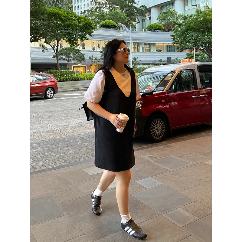 铅笔小鑫大码女装 吸睛叠穿 休闲圆领 个性假两件 大码连衣裙