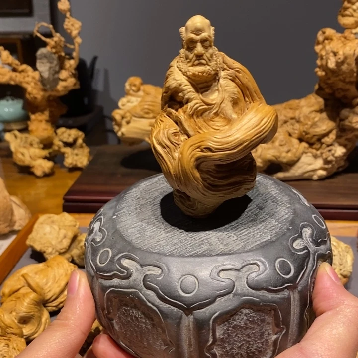 楠木雨****渊达摩降龙木