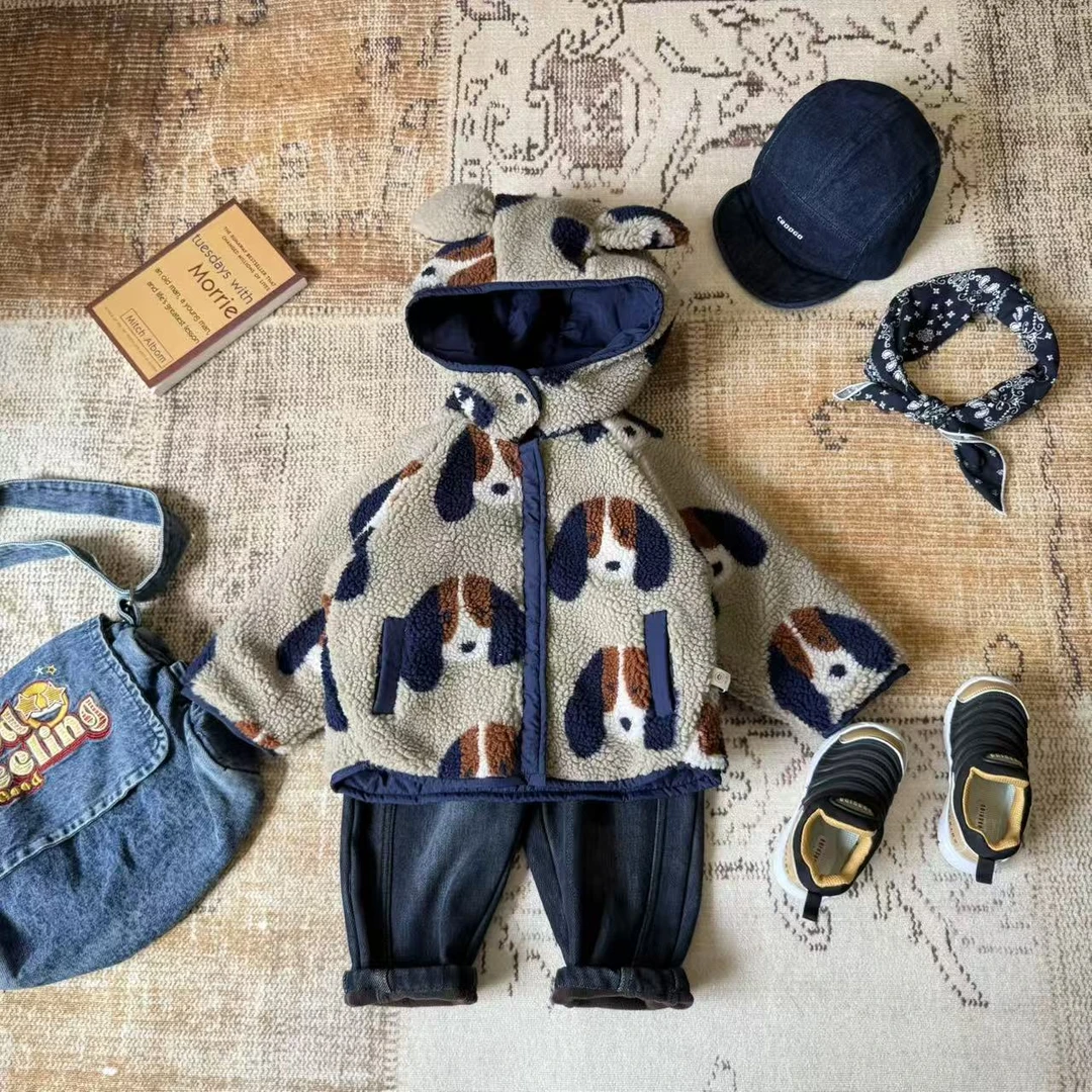 儿童秋冬满印小狗连帽加棉毛毛棉服H2629