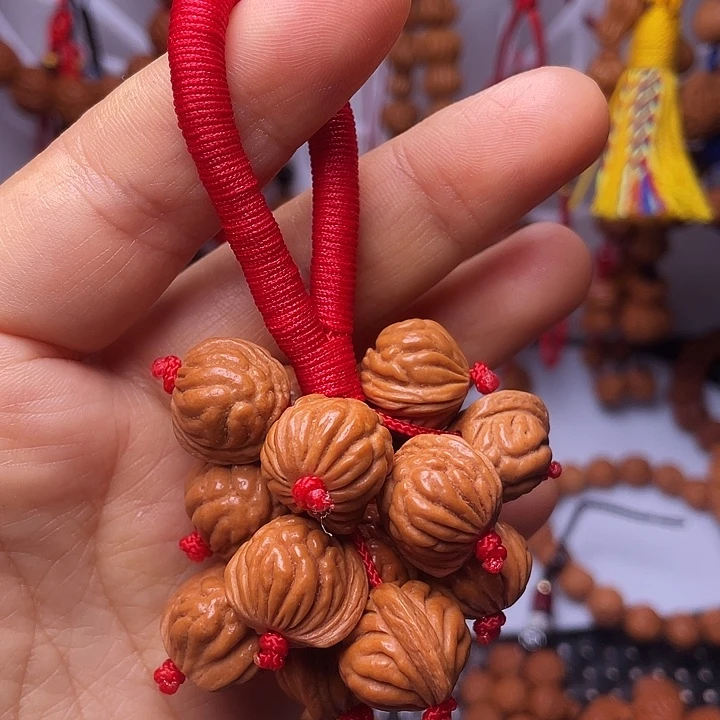 吊坠桃核龙纹桃枭