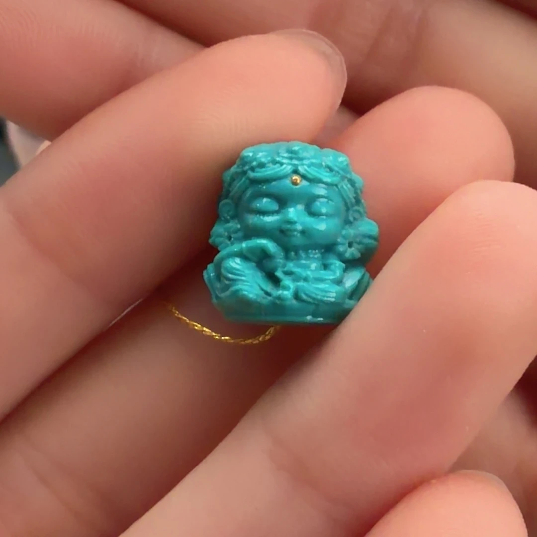 绿松石未镶嵌颈饰