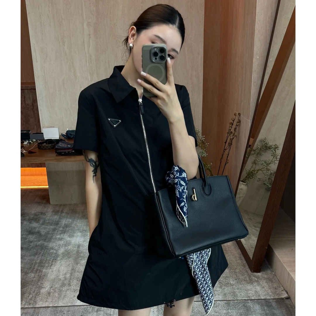 【CHUMINGMING】倒三角户外连衣裙 AAMU258036