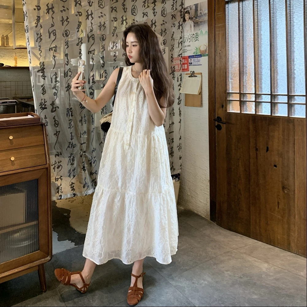法式裙子夏季白色蕾丝提花连衣裙气质显瘦梨形a字长裙镂空背心裙