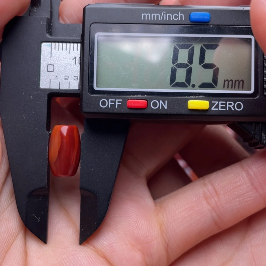 【闪购商品】南红玛瑙桶珠未镶嵌K***K