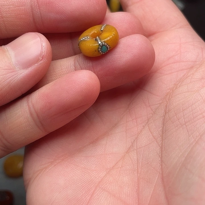 琥珀未镶嵌裸石老蜜蜡镶嵌饼子13.8-5.5mm