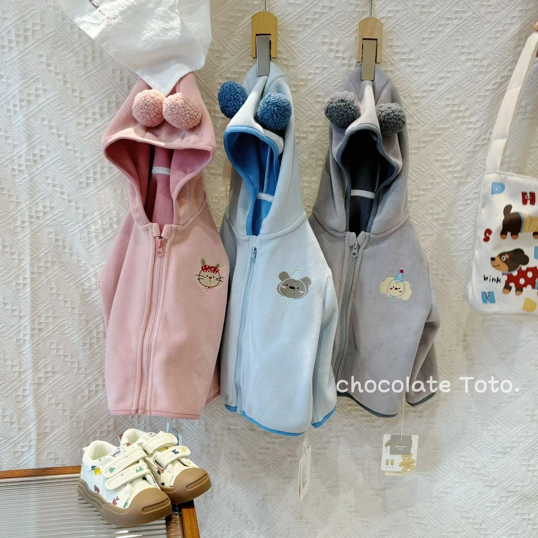 【Toto福利】浅咖色爱M面料净版拉架打底衫