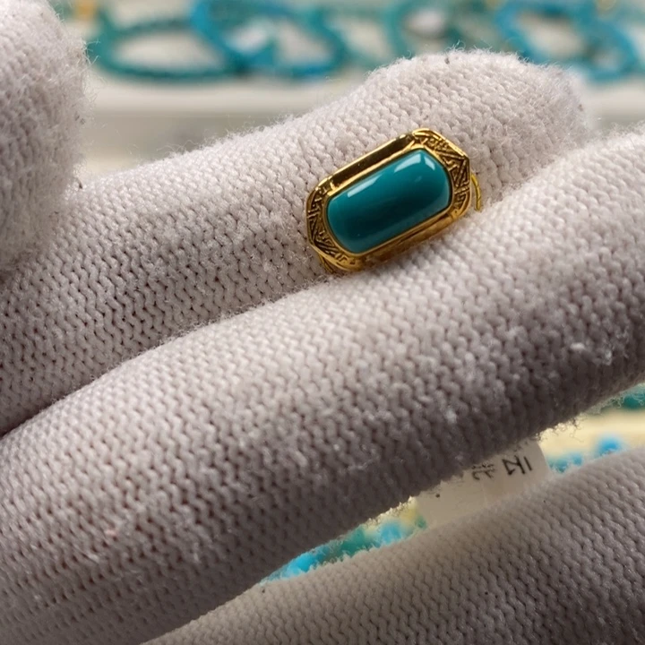 绿松石珠宝奇石18K金镶嵌