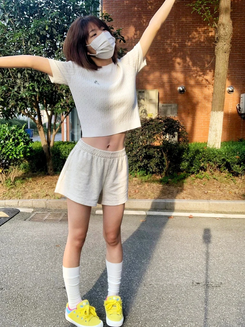 (夏季3分短裤）微瑕显瘦运动白色高腰短款休闲百搭宽松