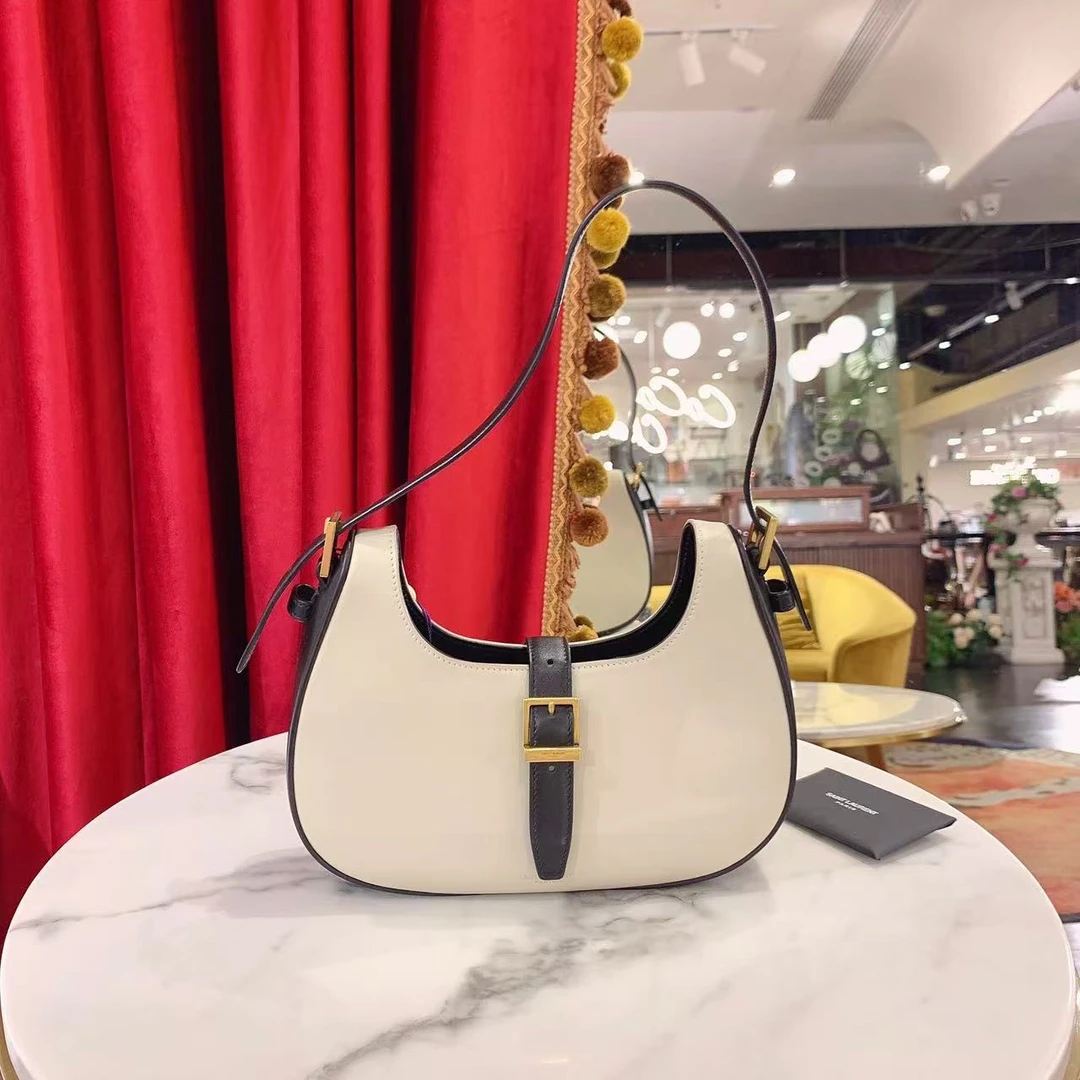 95新 YSL/圣罗兰 le femoir腋下包白色拼黑色金扣牛皮/18800203