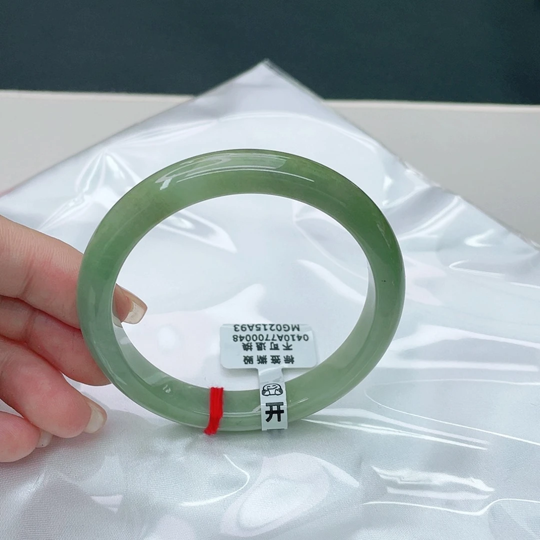 翡翠手镯未镶嵌正56.5