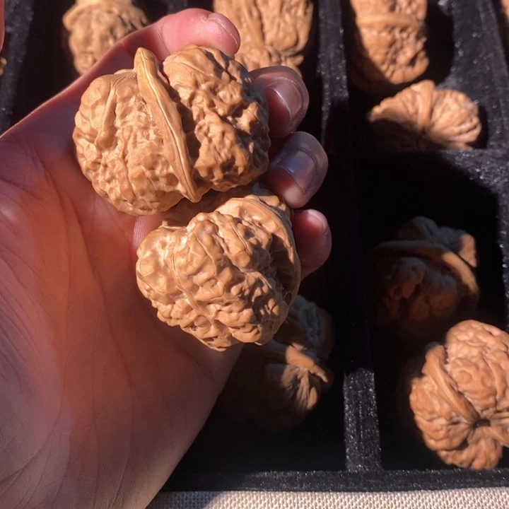 和***平文玩核桃吊坠蛤蟆头