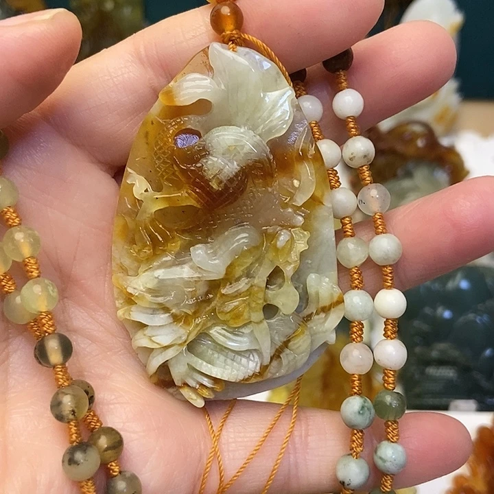 蛇纹石玉未镶嵌吊坠(赠链)