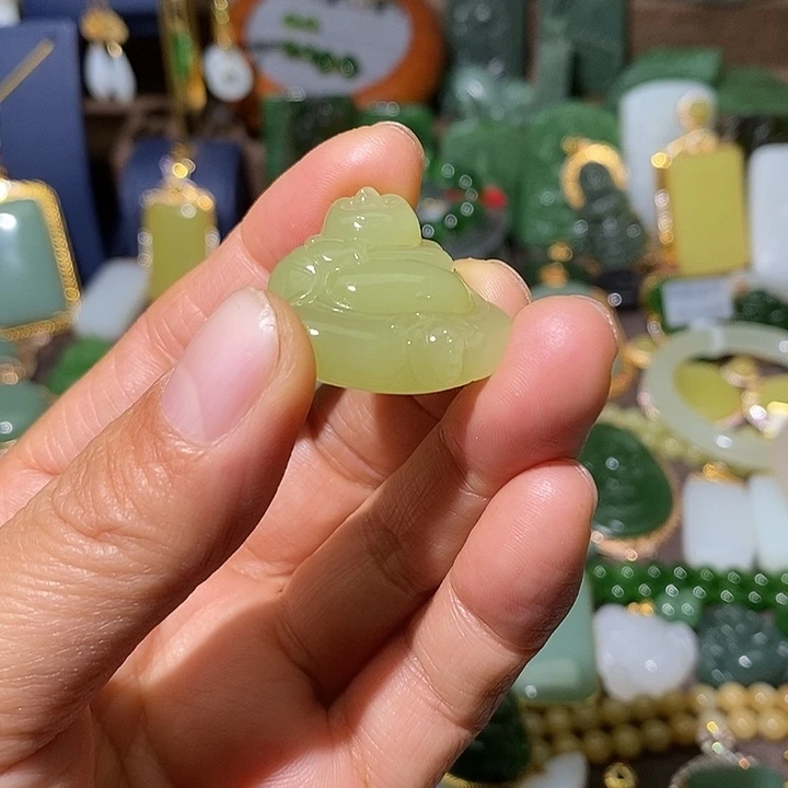 偶***昏和田玉（黄玉）未镶嵌吊坠(不含链)