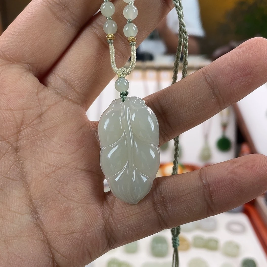 安****颈饰未镶嵌和田玉