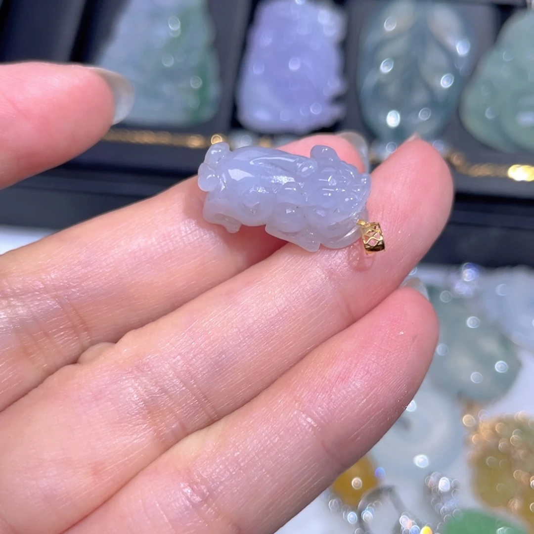 颈饰18K金镶嵌翡翠翡翠