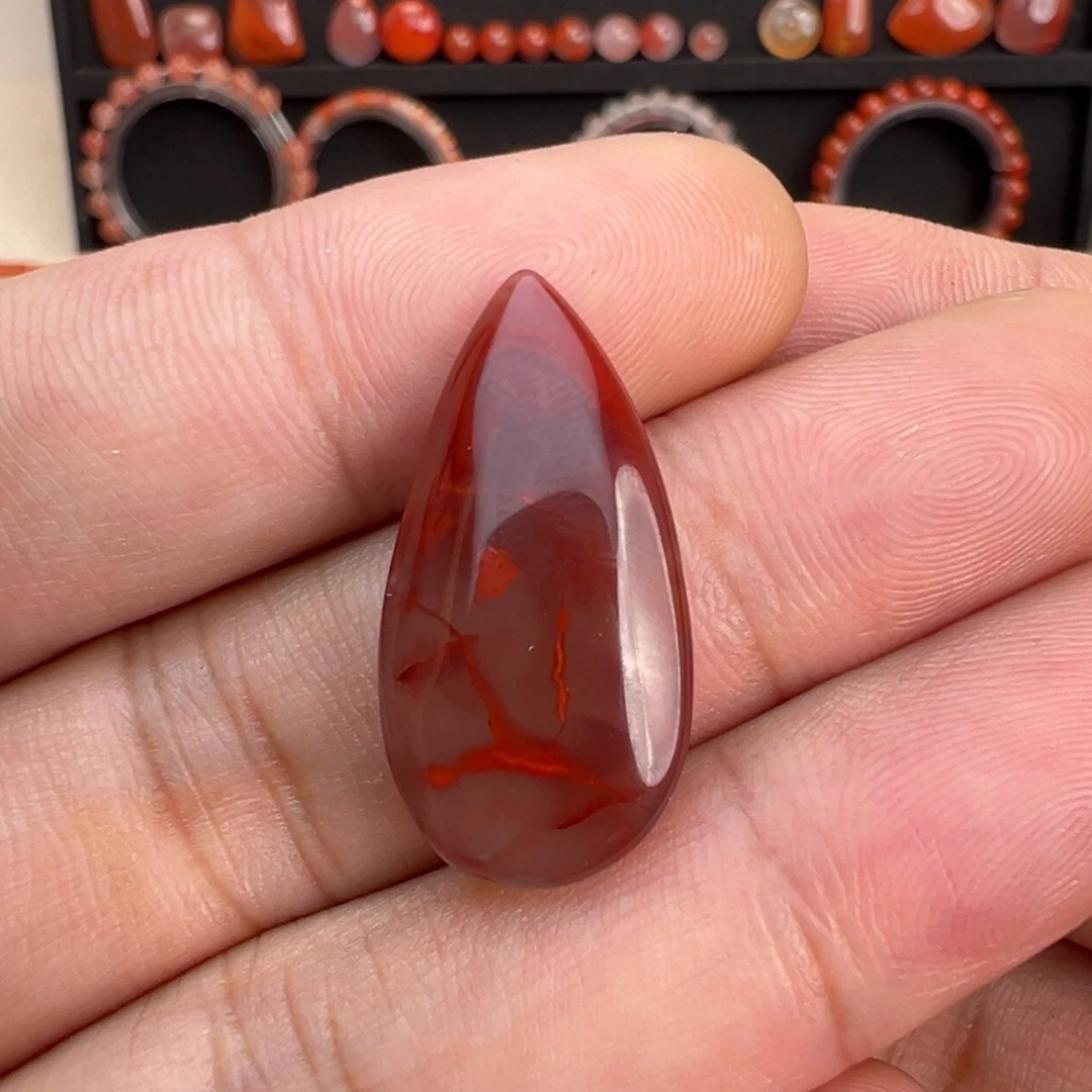 南红玛瑙未镶嵌颈饰水滴吊坠13*27