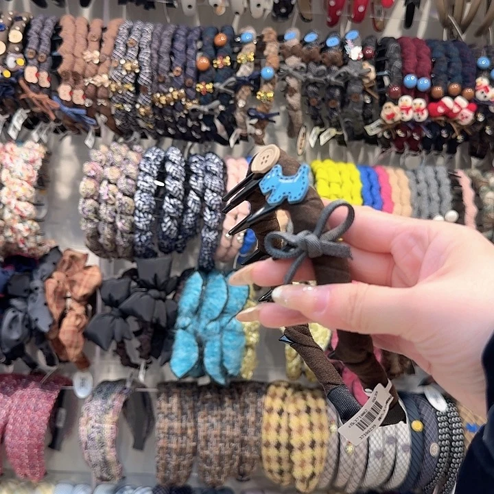 蓝色小狗带齿发箍