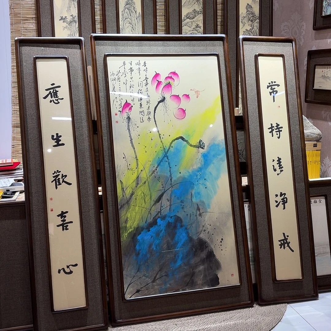 春***天国画真人手绘作品