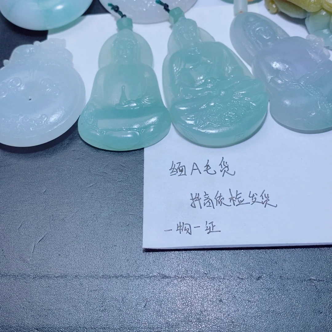 定制翡翠未镶嵌定制毛货翡翠挂件