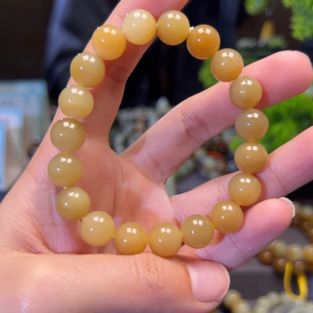 和田玉未镶嵌手串