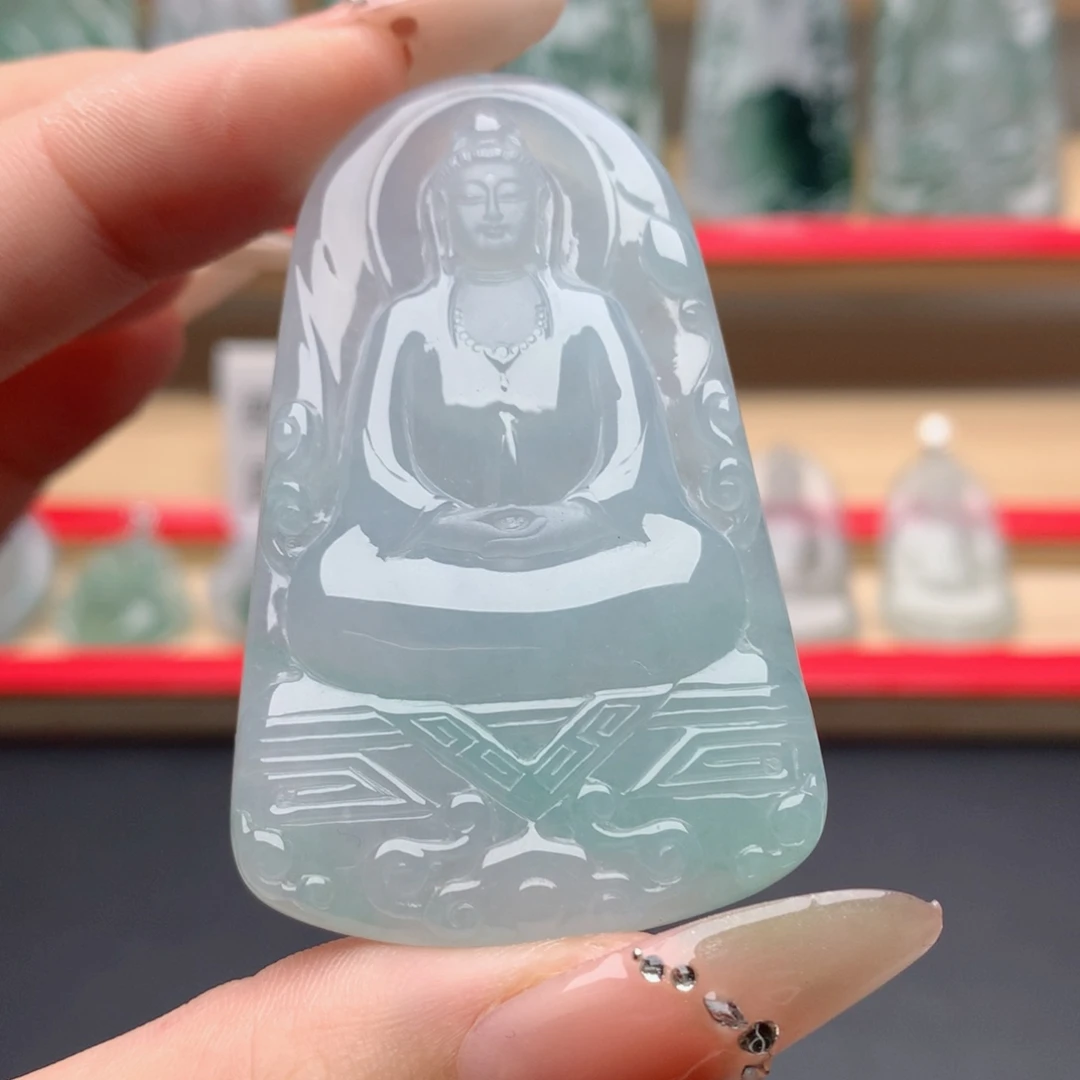 颈饰未镶嵌翡翠素衣观音