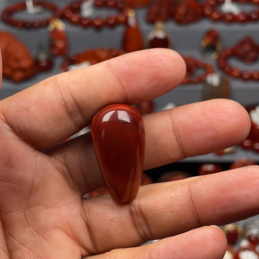 南红玛瑙未镶嵌珠宝奇石吊坠