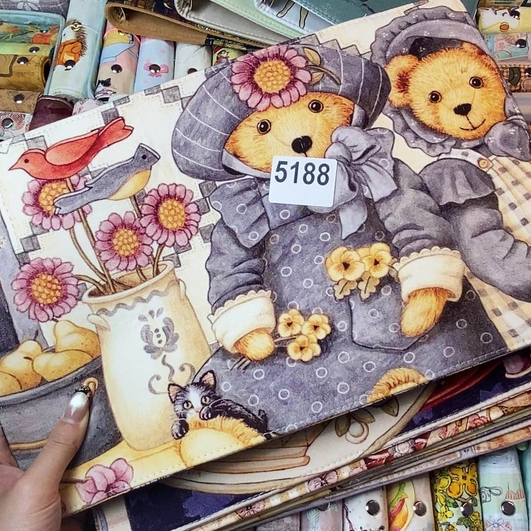 织绣A5活页不带纸5188