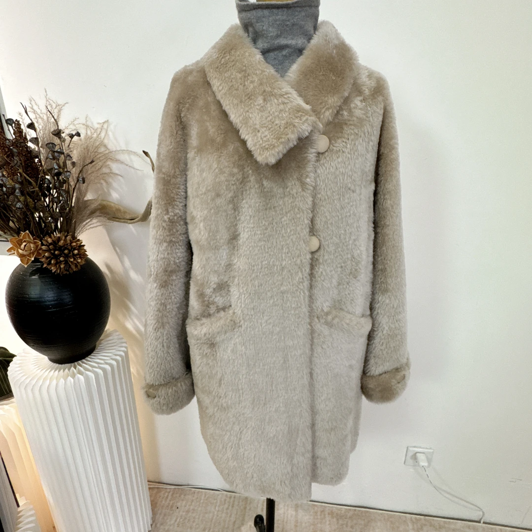 皮毛一体冬季女士保暖皮草外套