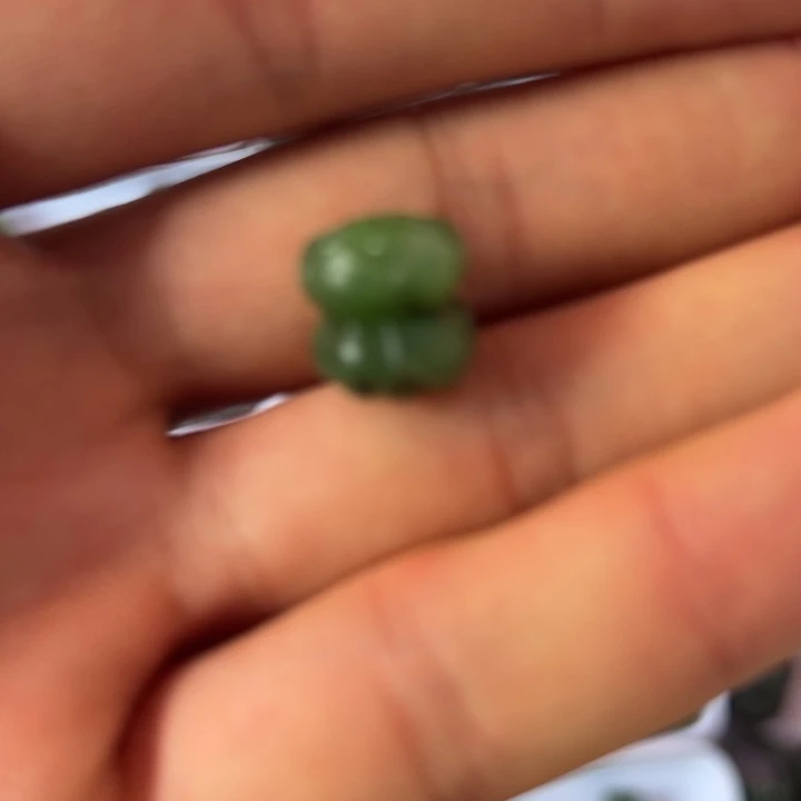 未镶嵌和田玉车挂