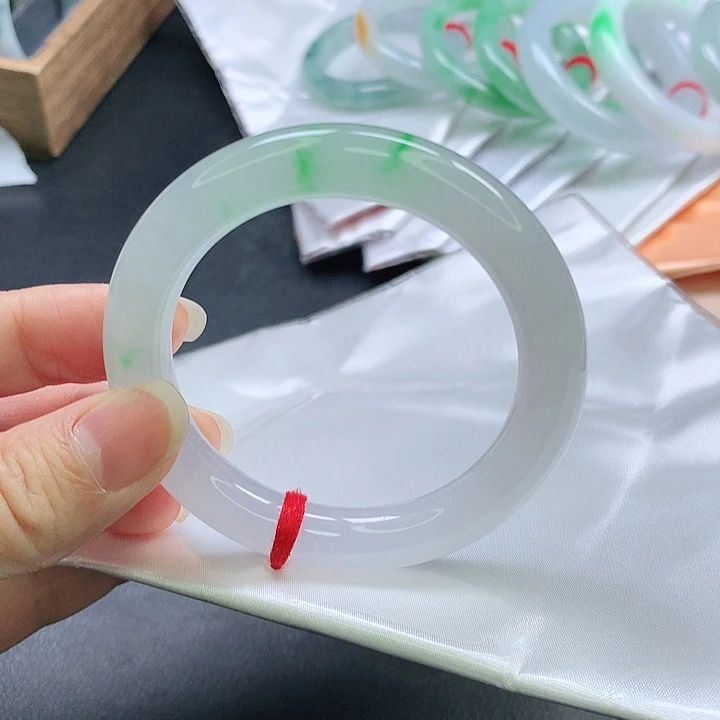 未镶嵌手镯翡翠缅甸天然A货翡翠