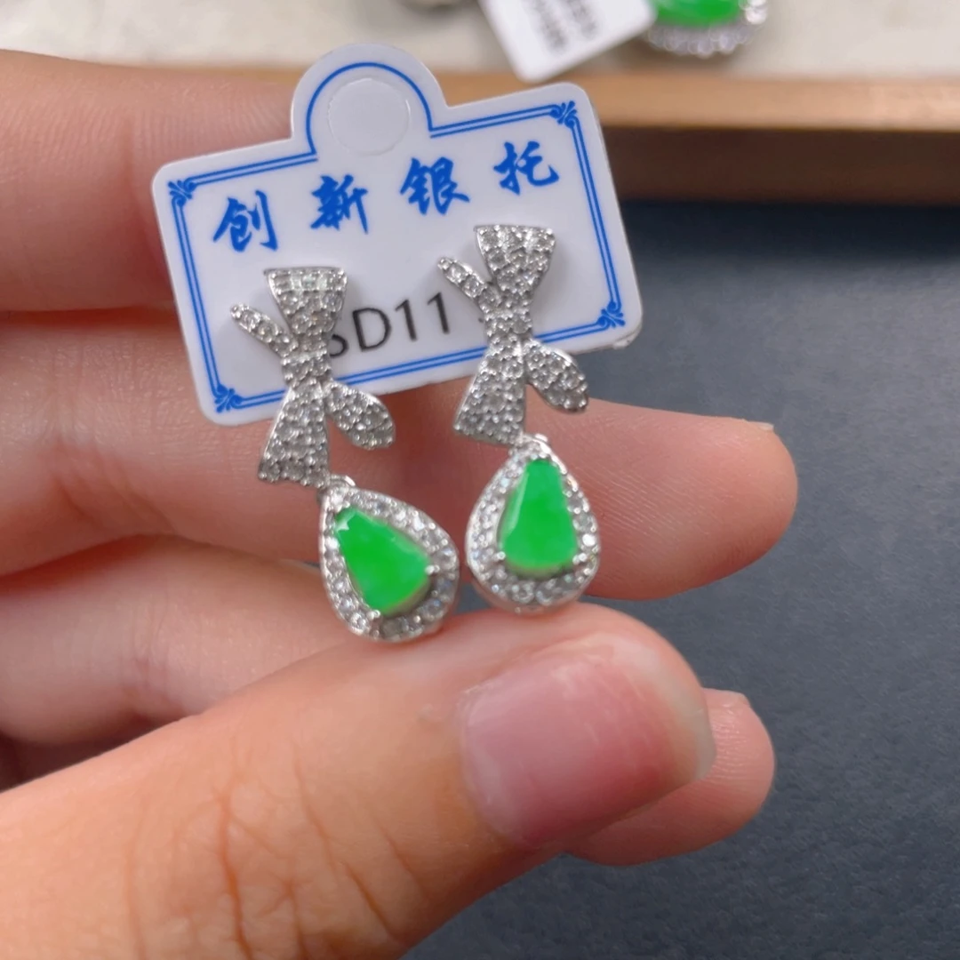 翡翠银S925镶嵌颈饰n n j k k