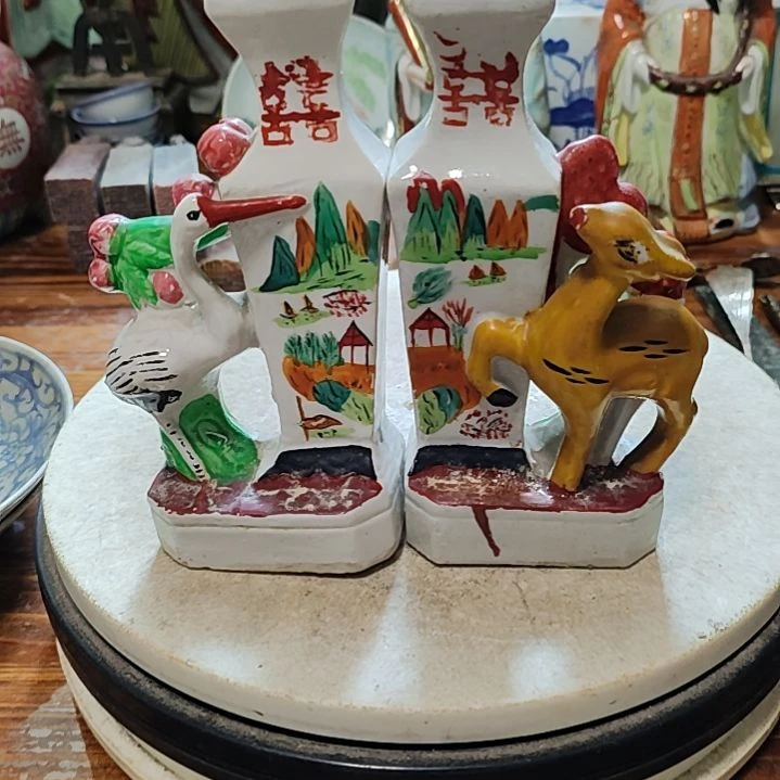 摆件粉彩罐子青花瓷粉彩罐子青花瓷粉彩罐子