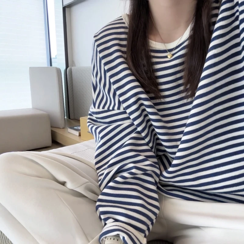 韩系蓝白条纹长袖T恤女2025秋冬新款宽松百搭气质圆领打底衫上衣