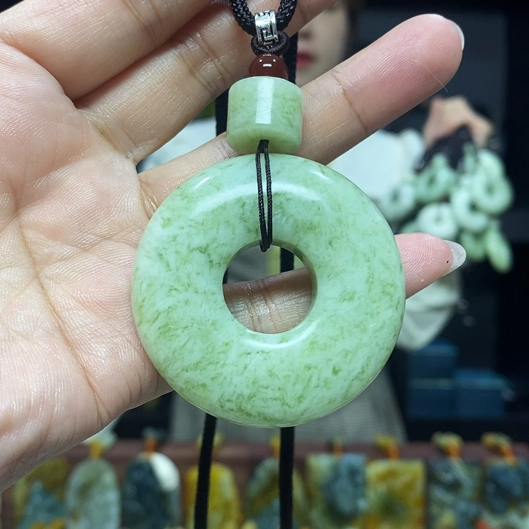 未镶嵌岫玉挂件吊坠项链