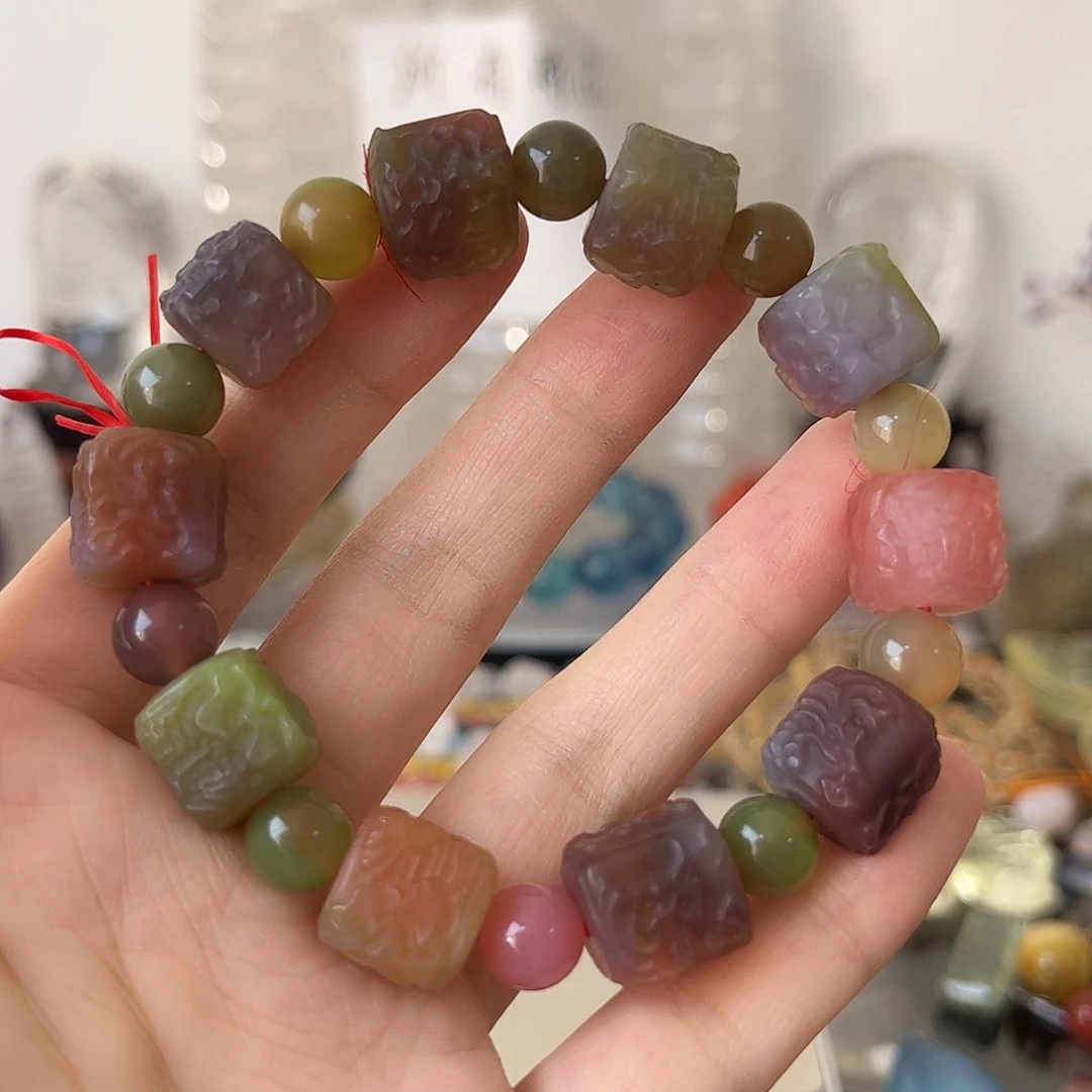 玛瑙/玉髓未镶嵌手链矿坑