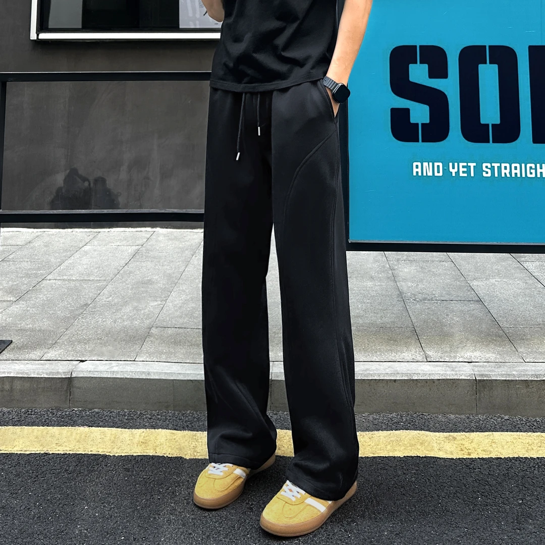 QUALCOMM美式斜切微喇休闲裤男2025秋季黑色显瘦直筒运动长裤卫裤